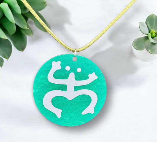 Coqui pendant necklace