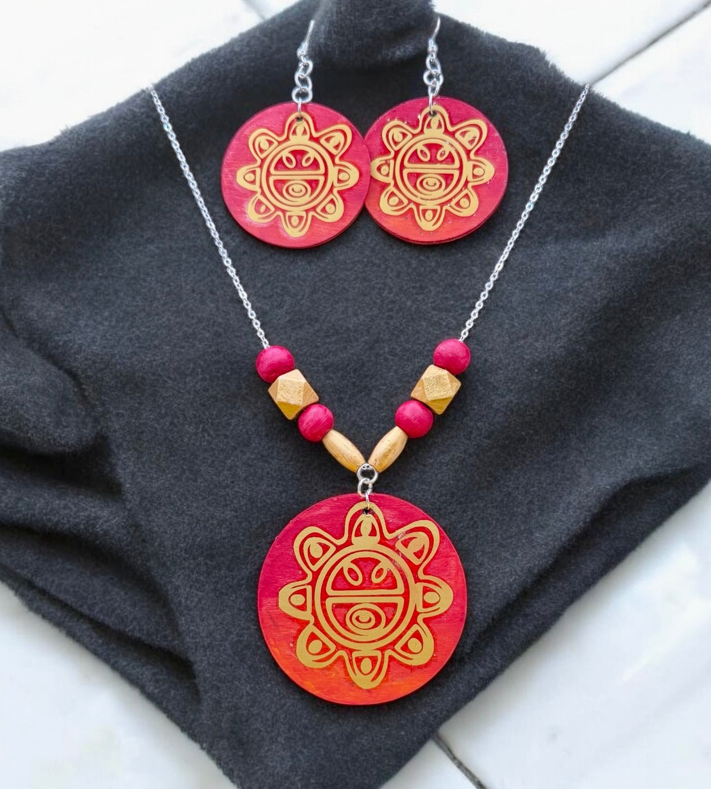 The Sun Zemi Jewelry Set