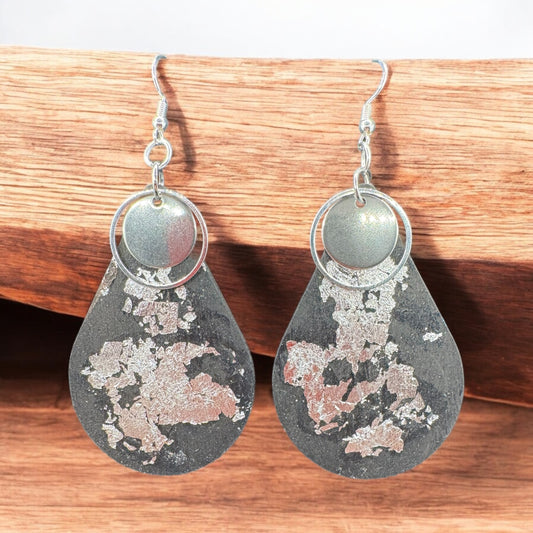 Gilded Radiance Teardrop Earrings